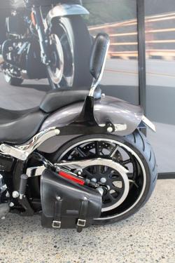 2015 Harley-davidson FXSB SOFTAIL BREAKOUT GREY
