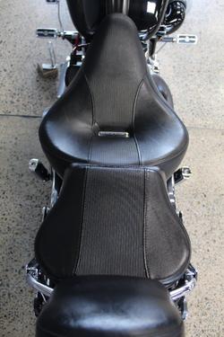 2017 Harley-davidson FXSB SOFTAIL BREAKOUT BLACK