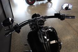 2017 Harley-davidson FXSB SOFTAIL BREAKOUT BLACK