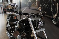 2017 Harley-davidson FXSB SOFTAIL BREAKOUT BLACK