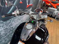 2009 Suzuki VZ800 (BOULEVARD M50) Black