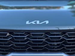 2024 Kia
Sorento S