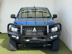2024 Mitsubishi
Triton GLX-R