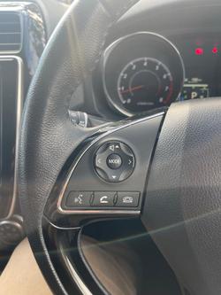 2020 Mitsubishi
ASX ES