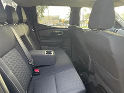 2024 Mitsubishi
Triton GLS