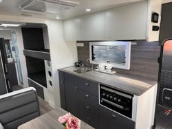 2025 Hike Caravans Infinity Quad Bunk