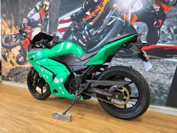 2012 Kawasaki NINJA 250R (EX250) BOB