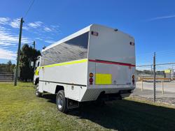 2013 Isuzu Nps 300 White