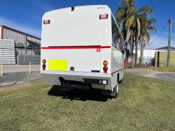 2013 Isuzu Nps 300 White