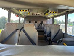 2013 Isuzu Nps 300 White