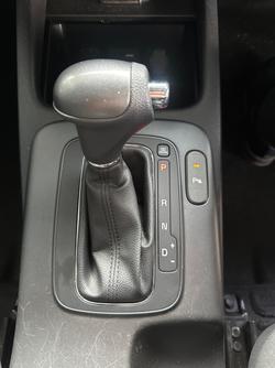 2016 Kia
Cerato S