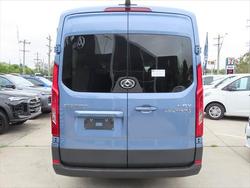 2025 LDV
Deliver 9