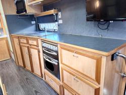 2007 Regal Commander 23Ft Semi Off-Road Couples - Immediate Delivery
