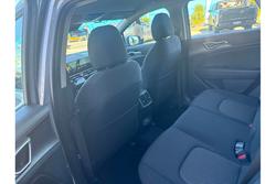 2025 Kia
                Sportage S