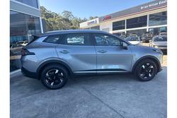 2025 Kia
                Sportage S