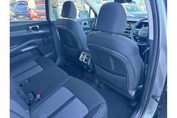 2024 Kia
Sorento Sport
