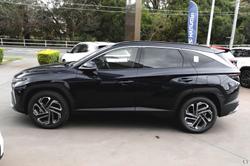2025 Hyundai
                Tucson Premium