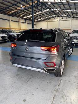 2025 Volkswagen T-Roc 110TSI Style