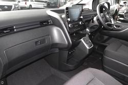 2025 Hyundai
STARIA LOAD