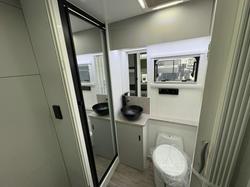 2025 Atlas Caravans Rvr216f 216F