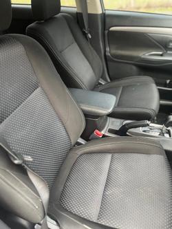 2015 Mitsubishi
                Outlander LS