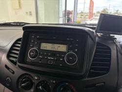 2013 Mitsubishi
Triton GLX