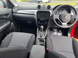 2024 Suzuki
Vitara