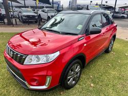 2024 Suzuki
Vitara