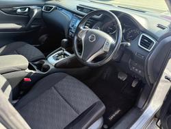 2015 Nissan
                QASHQAI TS