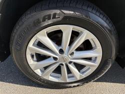2015 Nissan
                QASHQAI TS