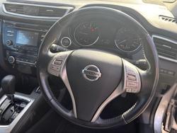 2015 Nissan
                QASHQAI TS
