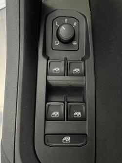2025 SKODA
                Karoq 110TSI Select