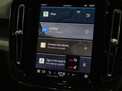 2022 Volvo
XC40 Ultimate B4 Bright