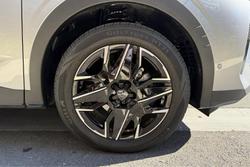 2025 Peugeot 3008 GT Premium Hybrid