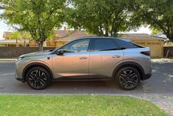 2025 Peugeot
3008 GT Premium Hybrid