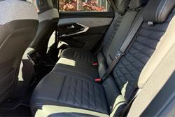 2025 Peugeot 3008 GT Premium Hybrid