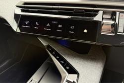 2025 Peugeot 3008 GT Premium Hybrid