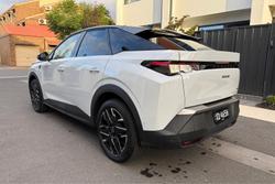 2025 Peugeot 3008 GT Premium Hybrid