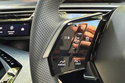 2025 Peugeot
3008 GT Premium Hybrid