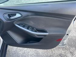 2017 FORD
FOCUS TREND