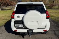 2020 Toyota
Landcruiser Prado GXL