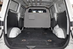 2020 LDV
G10