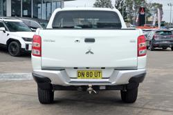 2018 Mitsubishi
Triton GLX+