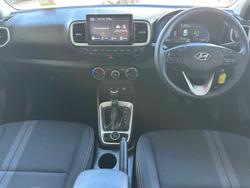 2024 Hyundai
Venue
