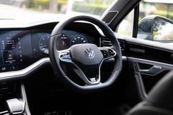 2024 Volkswagen Touareg 210TDI R-Line