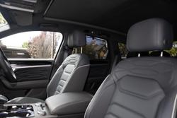 2024 Volkswagen Touareg 210TDI R-Line