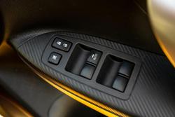 2018 Mitsubishi
Eclipse Cross LS