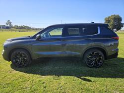 2024 Mitsubishi
                Outlander Black Edition