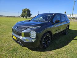 2024 Mitsubishi
                Outlander Black Edition