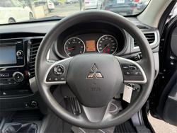 2017 Mitsubishi
Triton GLX+